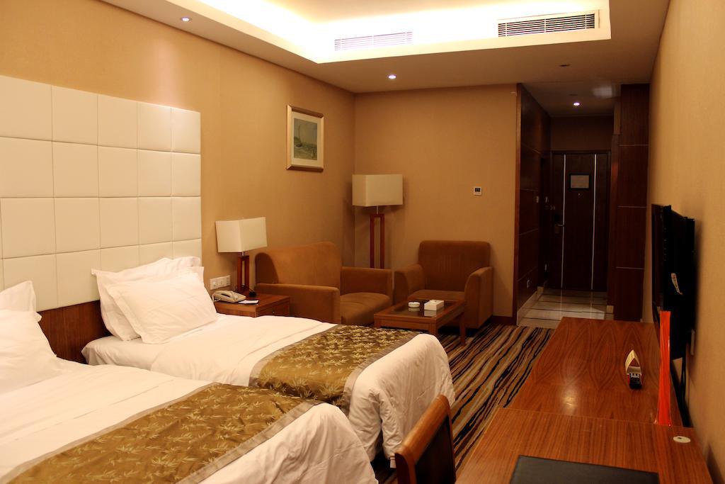 Shenzhen Luohu Railway Station Hotel - Commercial Building Bilik gambar