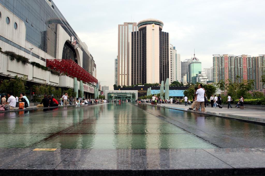 Shenzhen Luohu Railway Station Hotel - Commercial Building Luaran gambar