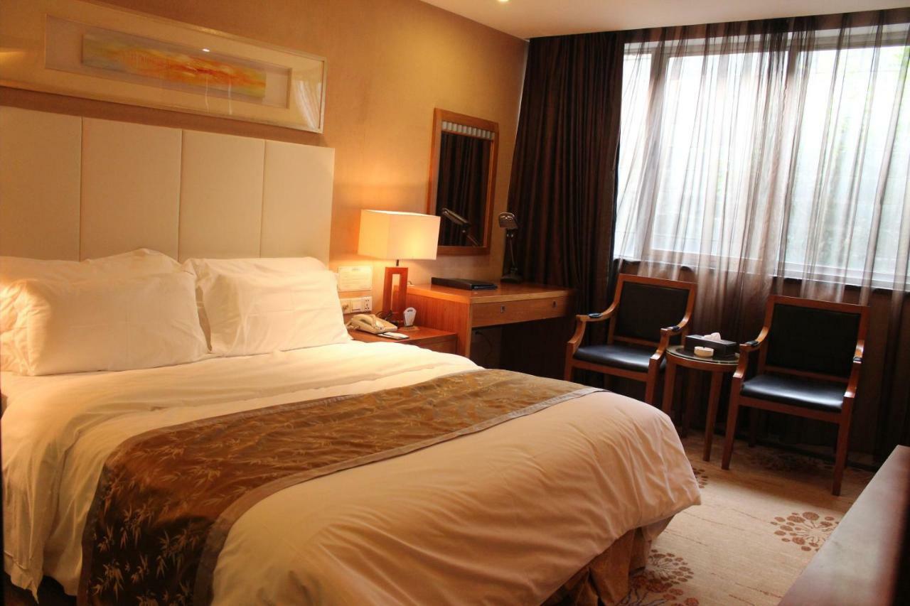 Shenzhen Luohu Railway Station Hotel - Commercial Building Luaran gambar